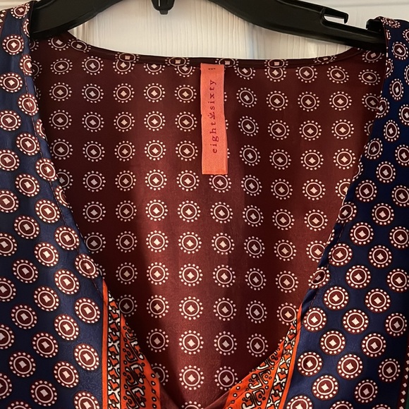 Eight Sixty blouse - Picture 2 of 3